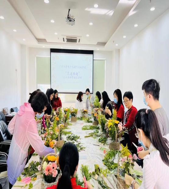 65ba7a74c5a6f13e91b0815fa7d879a